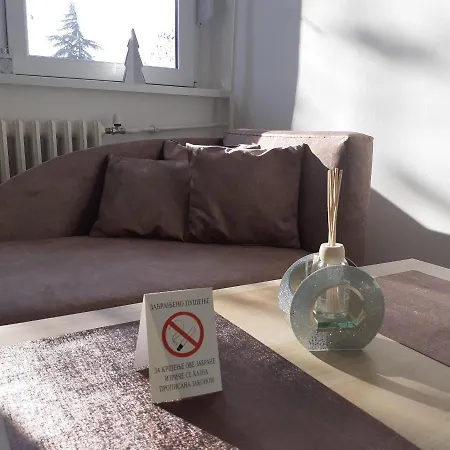 Apartment 4l